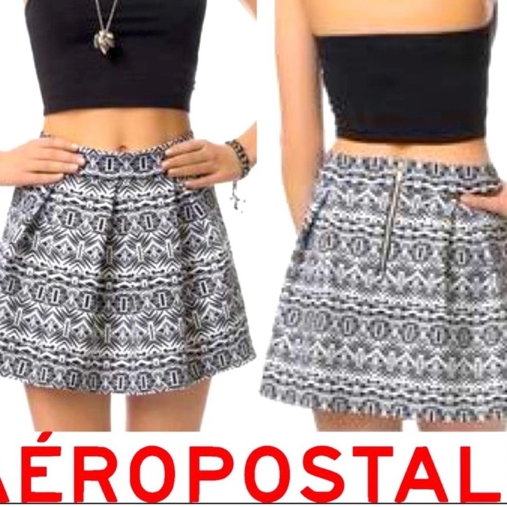 Aeropostale Monochrome Geometric Skater Skirt
